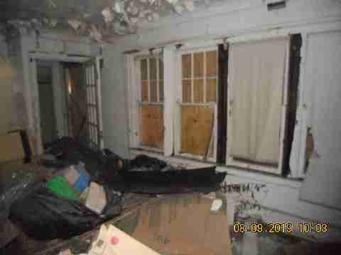 2522 Leslie (22)_m.jpg